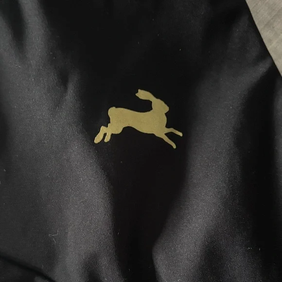 Tracksmith Black Cropped Performance Tank with Gold Hare Logo - Picture 4 of 4